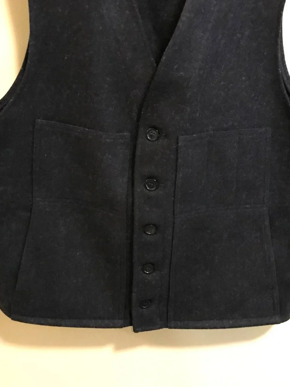 Men's Filson Mackinaw Virgin Wool Vest-Size 46 (XL) Charcoal